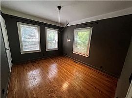 Beautiful 3 Bedroom 2 Bath Home For Rent  in Indianapolis, IN (Photo 7 of 10)