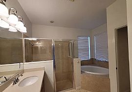 Beautiful 3 Bedroom 2 Bath Home For Rent  in Estero, FL (Photo 5 of 8)