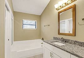 Beautiful 3 Bedroom 2 Bath Home For Rent in New Port Richey, FL (Photo 4 of 5)