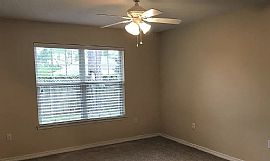 Beautiful 3 Bedroom 2 Bath Home For Rent  in Niceville, FL (Photo 4 of 7)