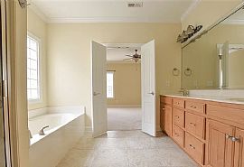 Beautiful 3 Bedroom 2.5 Bath Home For Rent  in Harvest, AL (Photo 3 of 7)