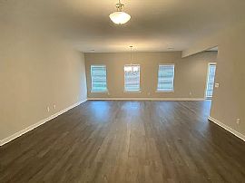 Beautiful 3 Bedroom 2 Bath Home For Rent  in Brookwood, AL (Photo 2 of 7)