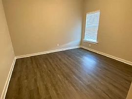 Beautiful 3 Bedroom 2 Bath Home For Rent  in Brookwood, AL (Photo 3 of 7)