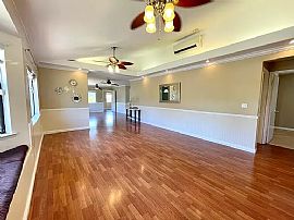 Beautiful 3 Bedroom 2 Bath Home For Rent  in Waipahu, HI (Photo 2 of 7)