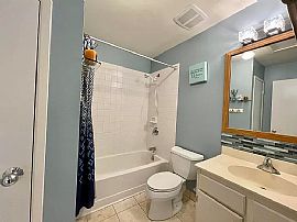 Beautiful 3 Bedroom 2 Bath Home For Rent  in Waipahu, HI (Photo 6 of 7)