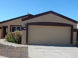 9476 E Bench Mark Loop, Tucson, Az 85747 in Tucson, AZ