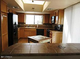 5249 N Via Sempreverde, Tucson, Az 85750 in Tucson, AZ (Photo 6 of 12)