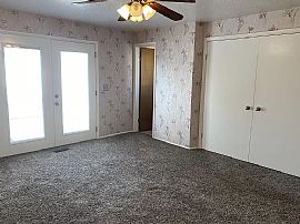 Beautiful 3 Bedroom 2 Bath Home For Rent  in Ogden, UT (Photo 3 of 6)
