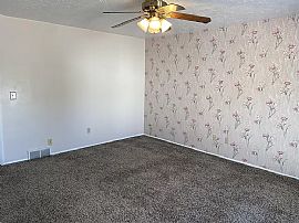 Beautiful 3 Bedroom 2 Bath Home For Rent  in Ogden, UT (Photo 6 of 6)