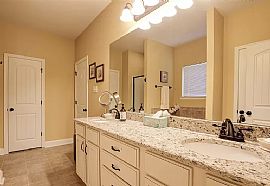 684 Turquoise Dr, Fairhope, Al 36532 in Fairhope, AL (Photo 6 of 12)