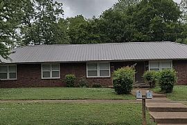 1502 Sherman St Se Apt C, Decatur, Al 35601 in Decatur, AL