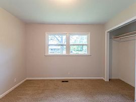 2313 Euclid Rd Nw, Huntsville, Al 35810 in Huntsville, AL (Photo 7 of 12)