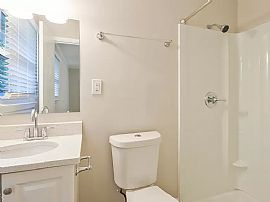 Beautiful 3 Bedroom 2 Bath Home For Rent  in Kennesaw, GA (Photo 5 of 7)