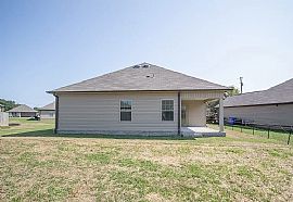 20227 Songbird Dr, Athens, Al 35611 in Athens, AL (Photo 11 of 12)