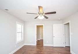 20227 Songbird Dr, Athens, Al 35611 in Athens, AL (Photo 6 of 12)