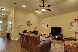 684 Turquoise Dr, Fairhope, Al 36532 in Fairhope, AL (Photo 5 of 12)