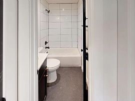 Comfy 2 Bedroom Apartment For Rent in Dallas, TX (Photo 5 of 6)