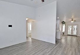 Beautiful 3 Bedroom 2 Bath Home For Rent  in Mountain Home, ID (Photo 2 of 9)