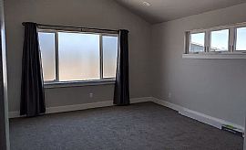 Beautiful 3 Bedroom 2.5 Bath Home For Rent  in Bozeman, MT (Photo 9 of 9)