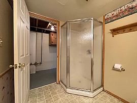 Beautiful 3 Bedroom 2 Bath Home For Rent  in Grandville, MI (Photo 11 of 12)