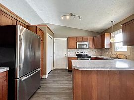 Beautiful 3 Bedroom 2 Bath Home For Rent  in Grandville, MI (Photo 8 of 10)