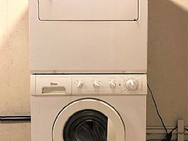 3bed 2bath  in Hadley, MA (Photo 7 of 7)