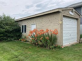 85 Jupiter Point Rd, Groton, Ct 06340 in Groton, CT (Photo 4 of 7)