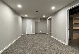 Amazing 3 Bedroom 3 Bath Home For Rent  in Omaha, NE (Photo 5 of 8)