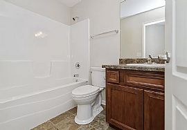Beautiful 3 Bedroom 2.5 Bath Home For Rent  in Bennington, NE (Photo 6 of 9)