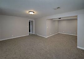 Beautiful 3 Bedroom 2 Bath Home For Rent  in Omaha, NE (Photo 5 of 7)