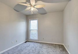 Beautiful 3 Bedroom 2 Bath Home For Rent  in Clarksville, TN (Photo 5 of 7)