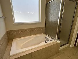 Beautiful 3 Bedroom 2 Bath Home For Rent  in Cheyenne, WY (Photo 4 of 9)