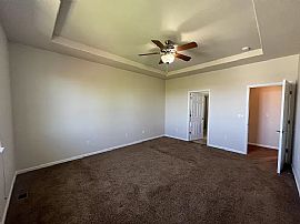 Beautiful 3 Bedroom 2 Bath Home For Rent  in Cheyenne, WY (Photo 9 of 9)