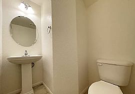 Beautiful 3 Bedroom 2 Bath Home For Rent in Henderson, NV (Photo 5 of 9)