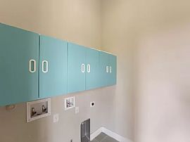 Come Tour This Unique 3 Bed 2.5 Bath Over 1900 Square Foot Home in Austin, TX (Photo 6 of 12)