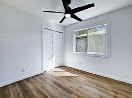 You Will Enjoy This Tastefully Updated Property in Austin, TX (Photo 7 of 10)