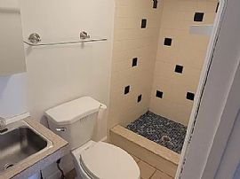 A Charming, Cozy (duplex) Home in New Haven, CT (Photo 9 of 10)