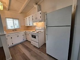 One Bedroom Apartment For Rent in Fresno, CA (Photo 8 of 12)