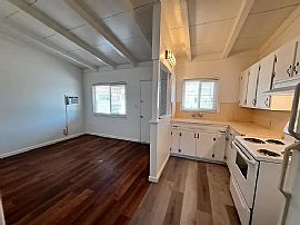 One Bedroom Apartment For Rent in Fresno, CA (Photo 9 of 12)