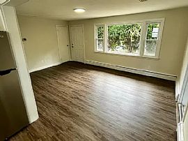 Brand New Everything. Fully Renovated House in New Britain, CT (Photo 8 of 11)