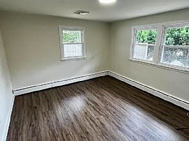 Brand New Everything. Fully Renovated House in New Britain, CT (Photo 9 of 11)