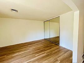 Lovely Condo Located in Sought-After Heywood Heights in Stamford, CT (Photo 3 of 7)