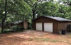 14494 263rd St, Blanchard, Ok 73010 . Comfortable House in Blanchard, OK (Photo 2 of 7)