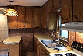 14494 263rd St, Blanchard, Ok 73010 . Comfortable House in Blanchard, OK (Photo 6 of 7)