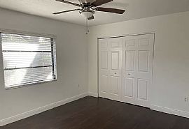 3963 Country View Dr, Sarasota, Fl 34233 in Sarasota, FL (Photo 10 of 12)