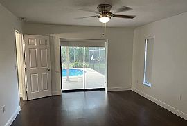 3963 Country View Dr, Sarasota, Fl 34233 in Sarasota, FL (Photo 7 of 12)