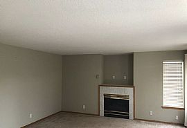 3109 Ne Cromwell Ct, Bend, Or 97701   Spacious House in Bend, OR (Photo 7 of 9)