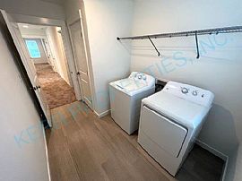 17082 Se Troge Rd, Damascus, Or 97089 . Lovely House For Rent in Damascus, OR (Photo 10 of 12)