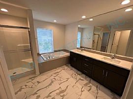 17082 Se Troge Rd, Damascus, Or 97089 . Lovely House For Rent in Damascus, OR (Photo 8 of 12)