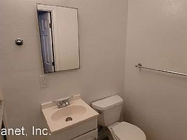 Sweet Single Family Home For Rent  in East Palo Alto, CA (Photo 4 of 4)